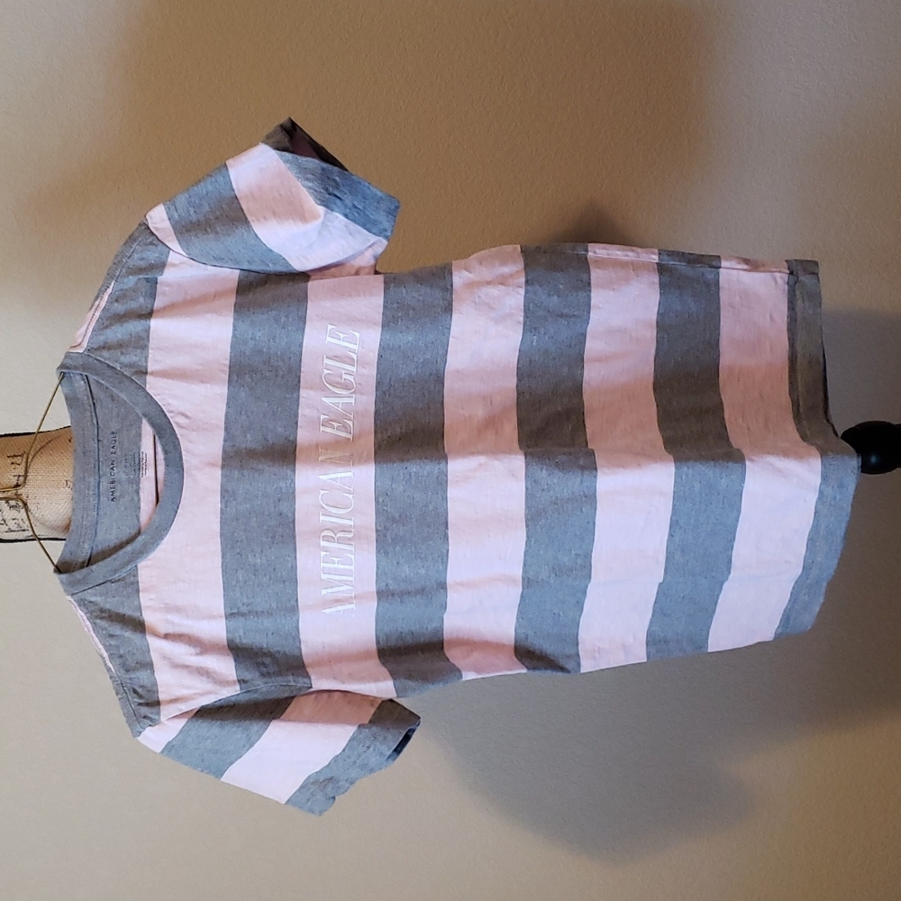 American Eagle Outfitters t-shirt